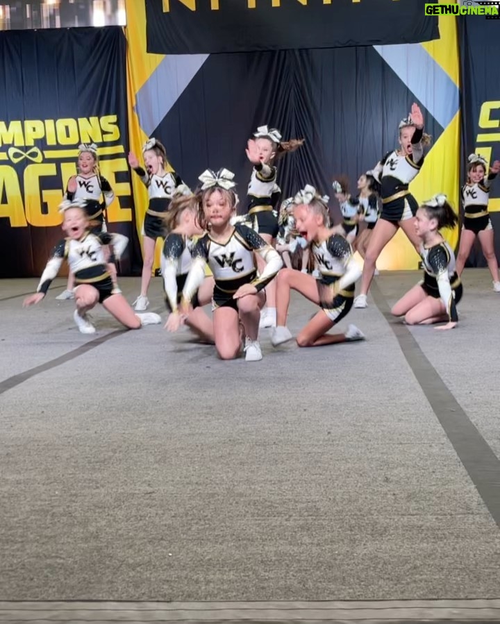 JWoww - 144.7K Likes - Had the best time at @harrahsresort for @meilanimathews cheer competition