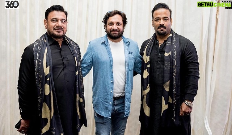 Jabar Abbas Instagram - Glimpse from the first show on 14th may 2023 in Missisagua Toronto. Sufi tour may and June Canada 2023 Scope 360 Waseem Abbas Umayma Sheikh Syed Ahmad Stay tuned for more