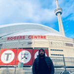 Jabar Abbas Instagram - Day out with friends at CN tower , Canada . Thank you Sister Muneeba sheikh , Umayma sheikh Harsh and Waseem bhai for lovely time ❤️❤️ CN Tower，Toronto，CANADA