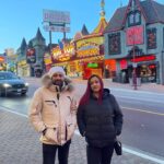 Jabar Abbas Instagram - Had an amazing fun day at #niagrafalls with friends. Thank you sister Umayma sheikh and brother Waseem Abbas for a wonderful day ❤️ Naigra Falls