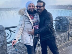 Jabar Abbas Instagram - Had an amazing fun day at #niagrafalls with friends. Thank you sister Umayma sheikh and brother Waseem Abbas for a wonderful day ❤️