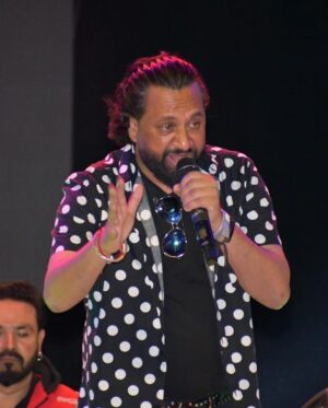 Jabar Abbas Instagram - Glimpse of Sacramento californiana #TeamJabarAbbas #firstshow #USAtour2023june #JabarAbbas #liveperformance