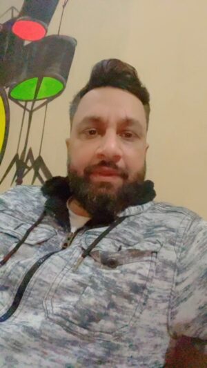 Jabar Abbas Instagram - This is my point of view now it’s your turn to do 🙏🏻