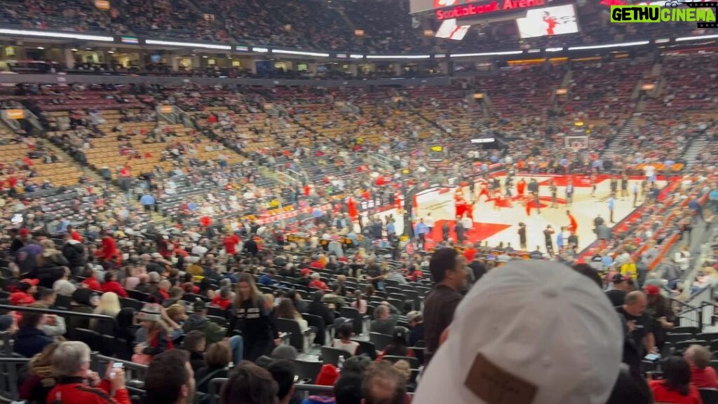 Jabar Abbas Instagram - Had an amazing experience watching live basketball match Toronto Raptors VS San Antonio Raptors won the game . Scotiabank Arena