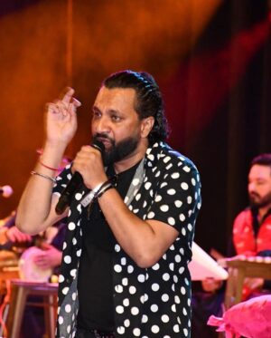 Jabar Abbas Instagram - Glimpse of Sacramento californiana #TeamJabarAbbas #firstshow #USAtour2023june #JabarAbbas #liveperformance