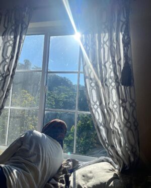Jaboukie Young-White Instagram - some of you wont want to hear this.

i used to take scorching hot showers. like douse me in old bay throw me in a pot and dump me on a picnic table scorching hot showers. then i took a cold bucket shower in slide 2 and something shifted... unfortunately my skin is glowing and my bacne is cleared bc i stopped crab boiling myself. stop taking scorching hot showers