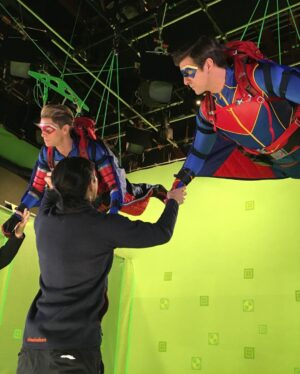 Jace Norman Instagram - ❤️❤️ Throw back to the last day on set Will always love this family we built. Was my last scene as Kid Danger.