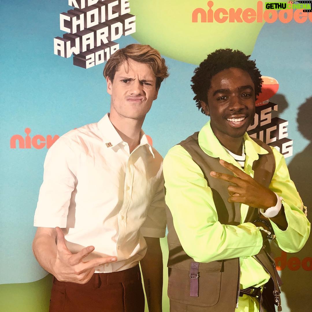 Jace Norman Instagram - @therealcalebmclaughlin and I talking about how we’re all winners. Awards don’t matter. This guy is dope and very talented. cool to be in the same room as him and also call him my friend;) good energy everytime we talk man.