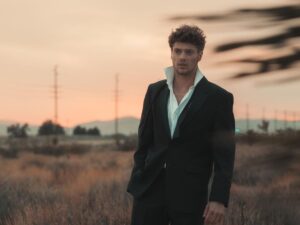 Jace Norman Instagram - 🏜@andrewatwell 
@barbaralamelzamakeup 
@juliaperrystyle