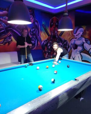 Jack Broadbent Instagram - Me and Micky(Dad) chillin’ in Lisbon before tonight’s show at @ccbelem. Can’t wait to rattle those strings. We love this city!! #pool #fatherandson #rocknroll