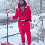 Jack Broadbent Instagram - Merry Christmas ♥️ Canada