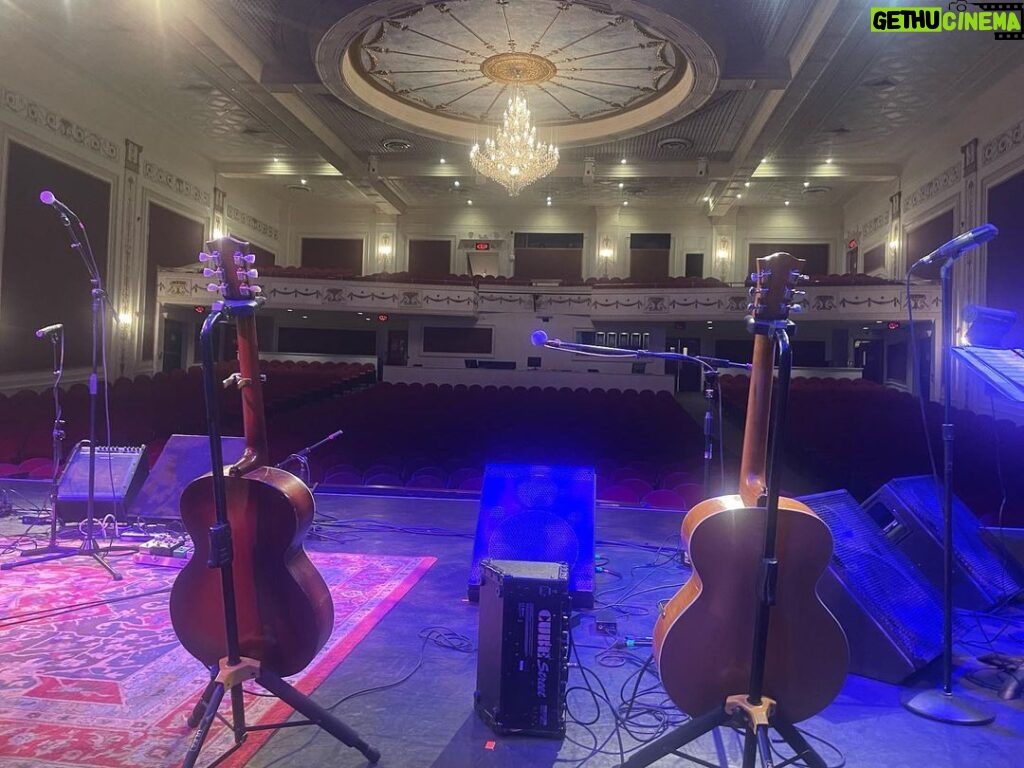 Jack Broadbent Instagram - Tonight’s office is @patchoguetheatre What a beauty!! #jackbroadbent #davidbrombergbigband Patchogue Theatre for the Performing Arts