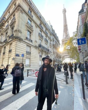 Jack Broadbent Instagram - C’est mon tour à Paris ♥️