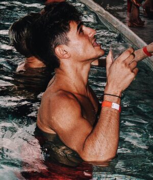 Jack Gilinsky Instagram - i wonder what i was saying