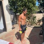 Jack Gilinsky Instagram - i have been mentally & physically locked in for the past 2 weeks. i realized that the only thing standing in my way was myself. i am completely sober, reading every day, working as hard as i can inside & outside of the gym, eating more food than i ever thought was possible, & pushing my body & my mind past the previous limits i had set for myself. i feel like a completely different human being & i have no intentions of letting my foot off the gas. i’ve been working so hard on so many things, i can’t wait for u guys to see & hear it all. last slide is day 1 to day 14 of 75 HARD. this is only the beginning.