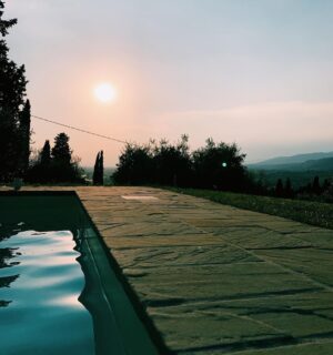 Jack Gilinsky Instagram - sunset in tuscany.. i love my family. happy 4th ♥️🇺🇸