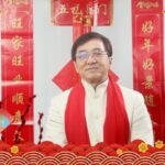 Jackie Chan Instagram - Happy Chinese New Year of the Ox! Wishing everyone a safe, happy and healthy 2021! (Full video on my FB page😊) 新年快樂! 身體健康!