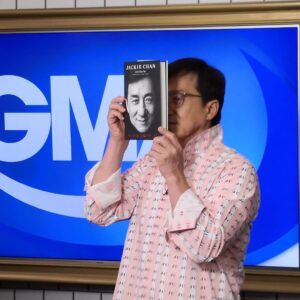 Jackie Chan Instagram - Good morning America! 😁