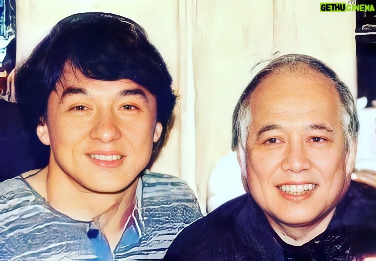 Jackie Chan Instagram - I remember him once saying, “Anyone, no matter how wealthy you were yesterday, no matter how defeated you were yesterday, when you wake up the next morning, you must continue to be a person and keep on living. Tomorrow will always be better than yesterday. That’s life“. We, as juniors, will always remember your words. May you rest in peace. 🙏🏻