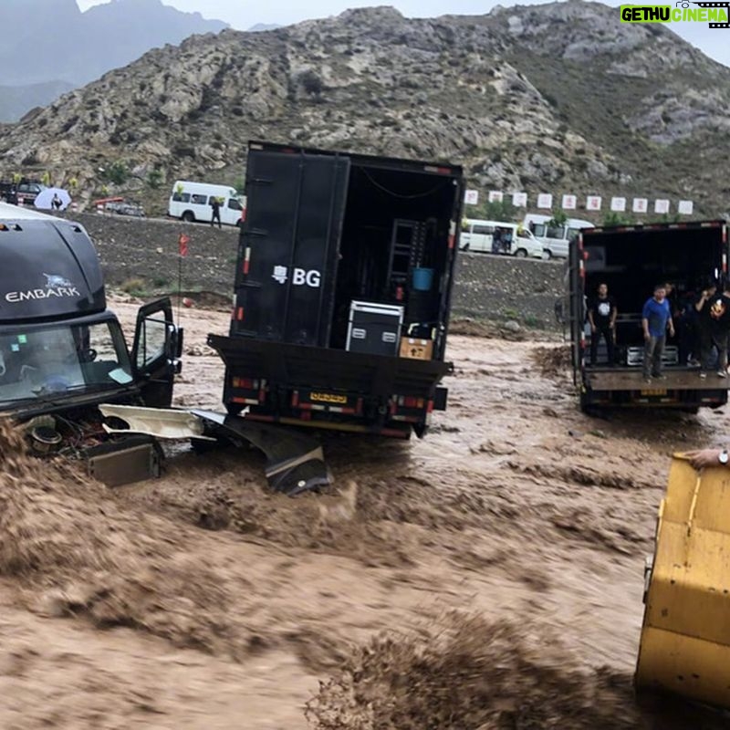 Jackie Chan Instagram - Encountered a flash mudslide on location! We’re safe and okay! One of our trucks was not so lucky...