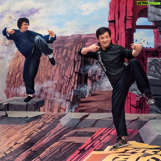 Jackie Chan Instagram - Having a bit of fun!