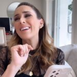 Jacqueline Bracamontes Instagram - Piropo??? Ofensa??? Qué opinan? 🤪🤪🤪 Miami, Florida