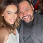 Jacqueline Bracamontes Instagram - Domingo de fittings…. @benitosantosoficial #EmociónTotal Mexico City, Mexico