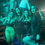 Jacqueline Bracamontes Instagram - About last night… Así como aburridos no estuvimos!!! 🙃🤪😅🎉 El culpable de todo: @mft07 !!! @lilianagonzalezal @pdeuriarte @miletorresduq @jeanclaudio06 @alejandramaluk @jmrawlins Las Vegas, Nevada