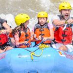 Jacqueline Bracamontes Instagram - Just having a good time!!! 😳🤪😅🙈 Class 3 White Water Rafting!!! #adrenaline #waterrafting #familytime #bravegirls (Mis caras son un poema jajaja!) Glenwood Springs, Colorado