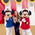 Jacqueline Bracamontes Instagram - ¡Jacky Bracamontes y su familia recientemente disfrutaron de un viaje inolvidable a bordo del mágico crucero Disney Wish! Durante su viaje vivieron una experiencia llena de diversión y entretenimiento, convivieron con algunos de los personajes más queridos de Disney, como Mickey Mouse, Minnie Mouse, Daisy y Donald Duck, quienes lucieron sus mejores atuendos en alta mar.