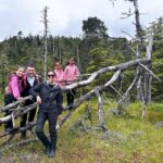 Jacqueline Bracamontes Instagram - Seguimos en Alaska y hoy fuimos a hacer por primera vez #bushwalking y fue supeeeer divertido!! (Pronto les pongo un video en facebook con todos los detalles!!!) @mft07
