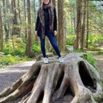 Jacqueline Bracamontes Instagram - Descubriendo #Sitka en #Alaska 😍😎 Sitka National Historical Park