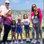 Jacqueline Bracamontes Instagram - Visitando por primera vez #Seattle !!! Otra ciudad increíble!! #SpaceNeedle #familytrip @mft07 @pichisvan @ginnytc08 Seattle, Washington