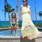 Jacqueline Bracamontes Instagram - Rodeadas de piedra volcánica… este lugar tiene una belleza muy especial!!! #inlove #Kona #Hawaii Kona Village