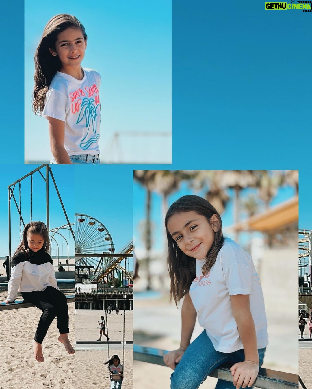 Jacqueline Bracamontes Instagram - Santa Monica vibes 🏝️🎡 Nos faltaron @mft07 que se nos fue al superbowl y mi Jackita que estaba enfermita pero la pasamos increíble. Santa Monica, California