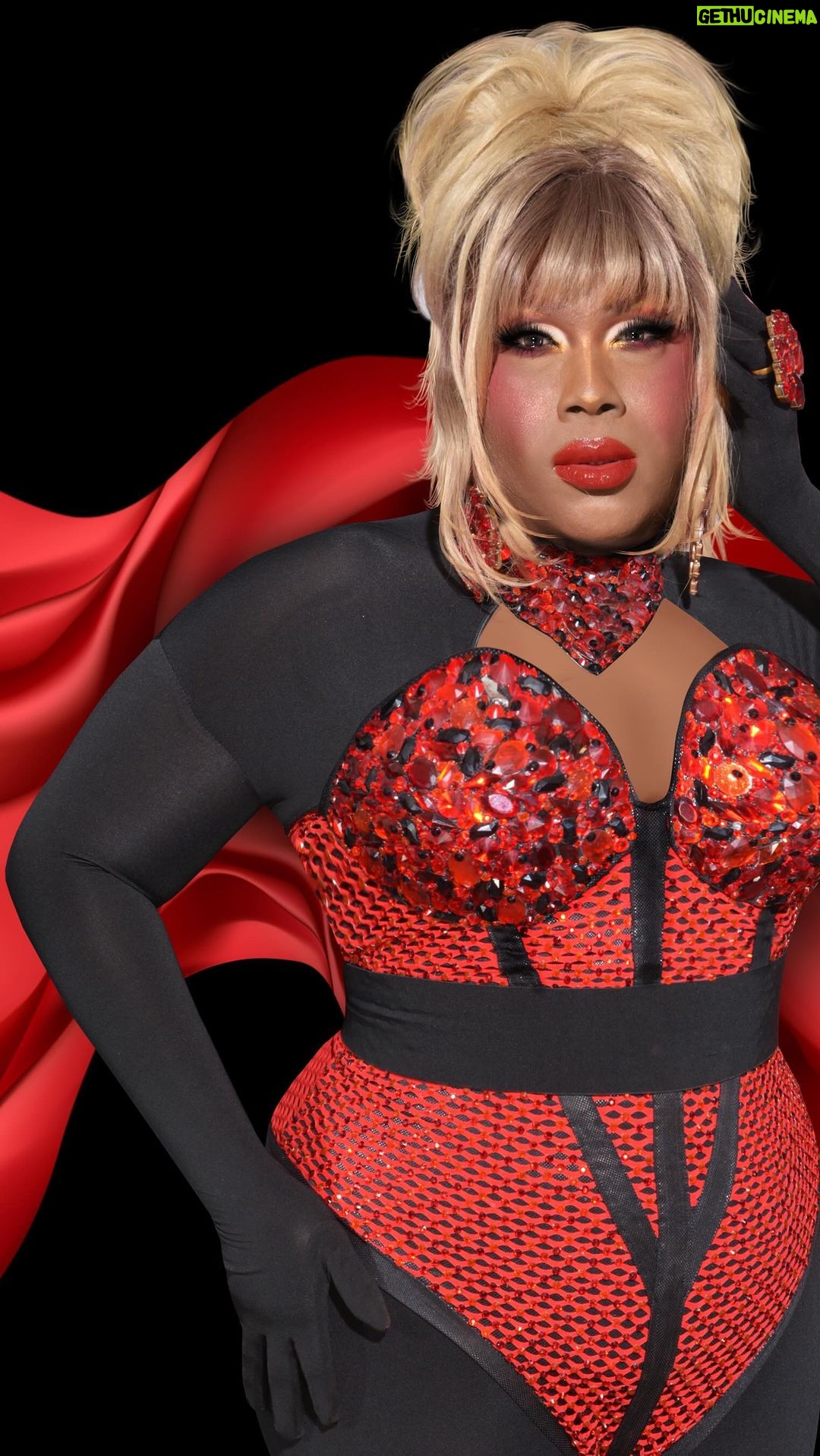 Jada Shada Hudson Instagram - 🎬BRING BACK MY GIRLS ……. is NOW STREAMING on @wowpresentsplus ………. Hosted by: @tsmadison . 😈Join the Cast of Season 3 of @canadasdragrace for their REUNION as we sit and have a good chat 😒🫣🤦🏾♀️ DRAMAAAAAAAAAAAAA😎. . Here’s a Little Teaser 🤐😲🤫