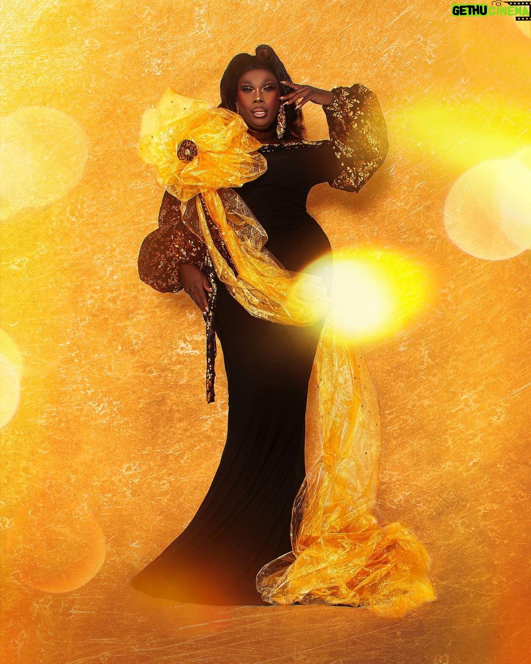 Jada Shada Hudson Instagram - 🎭Category is Masquerade 🎭 ➡️ swipe🔝4️⃣ . Now I mean momma is a “HotGlueGunGirl” till the end but my sewing skills that I don’t have and never learnt how to sew said “Am a make an appearance for the Ball 🪩… So Proud of this dress. I 👏🏾MADE 👏🏾THIS 👏🏾 🥹 . 👗 Me 👠 @weareshoefreaks 📸 @_qweenton . Bring it to the ball! Watch the new episode of @canadasdragrace #CanadasDragRace now on @wowpresentsplus worldwide (ex. Canada) and @cravecanada in Canada 🏁 #ball #design #dragrace #dragqueens #belloftheball
