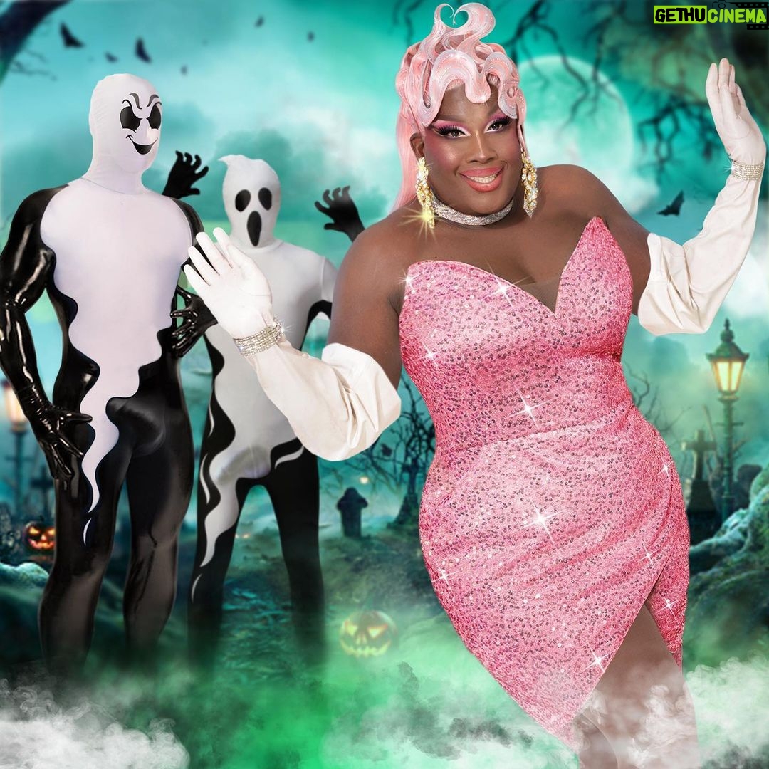 Jada Shada Hudson Instagram - Mr.Ghost 👻 is back yalll and I think he brought a friend …… (SWIPE) 📹to literally see what I woke up to OUCH……. ……………👻🕸️🩹🎃SPOOKY SEASON 🎃🩹🕸️👻………… . . . 📸 : @thats_hawesome TurnUp