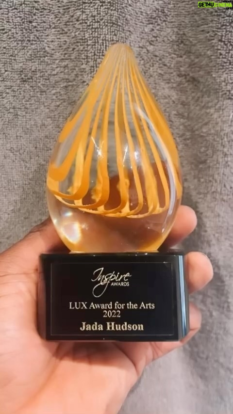 Jada Shada Hudson Instagram - I mean to the trolls and haters I don’t have to clap back or respond baby cause clearly “AM WINNING” 🏆 @lizzobeeating taught me that 😜 . Thanks so much @inspireawards for awarding me with The LUX Award Of The Arts for 2022. What a ride this year have been and it’s only the beginning. Never in my dreams I thought a lil black gay boy from Barbados would move here by himself and achieve so much by doing what he loves and that’s Entertaining 🙏🏾🥰😍🫶🏾🫵🏾 . #biggirls #bigblackgirlsrock #winning #jadashadahudson #canadasdragrace #awards #inspireawards