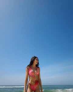 Jade Picon Instagram - cheguei no rio com uma novidade: drop 003 @jadejade está no ar 💓 corre pro site jadejade.com.br Rio de Janeiro, Rio de Janeiro