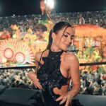 Jade Picon Instagram - Um carnaval cheio de energia, conforto e estilo com a minha Brizza Lulu e a Mini Bag Tina que trouxe ainda mais brilho para minha noite! @brizzaarezzo #CarnavalnaBrizza ✨✨✨🩷 #publicidade