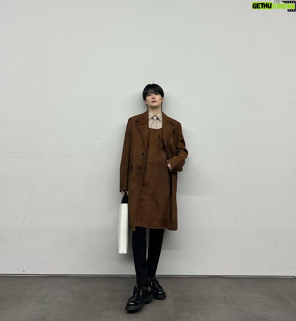 Jaehyun Instagram - Check out #PradaSS24 Womenswear Collection on September 21st at 2pm CEST @prada