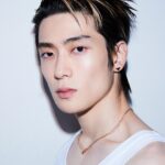 Jaehyun Instagram – Prada Eternal Gold new jewels
@prada #PradaFineJewelry