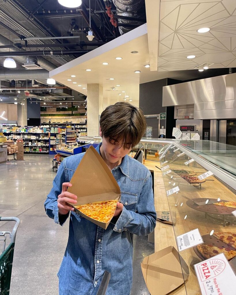 Jaemin Instagram - Grocery store in LA🇺🇸🛒