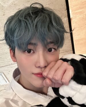 Jaemin Instagram - HAPPY NEW YEAR🥰 2023 will be more happier things than 2022❤️💚
