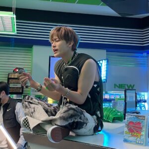 Jaemin Instagram - 훗..진짜는 뒤에 나온다…feat.spyshot