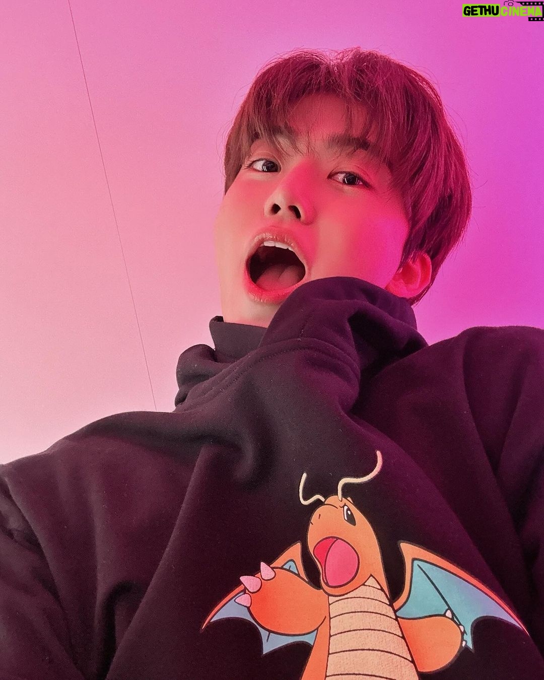 Jaemin Instagram - #FendiFRGMTPokemon @fendi 💛🐉💛