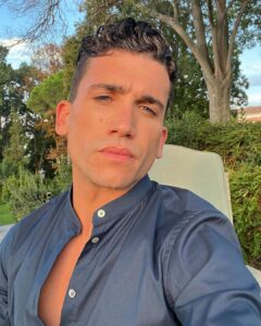 Jaime Lorente Instagram - Te quiero