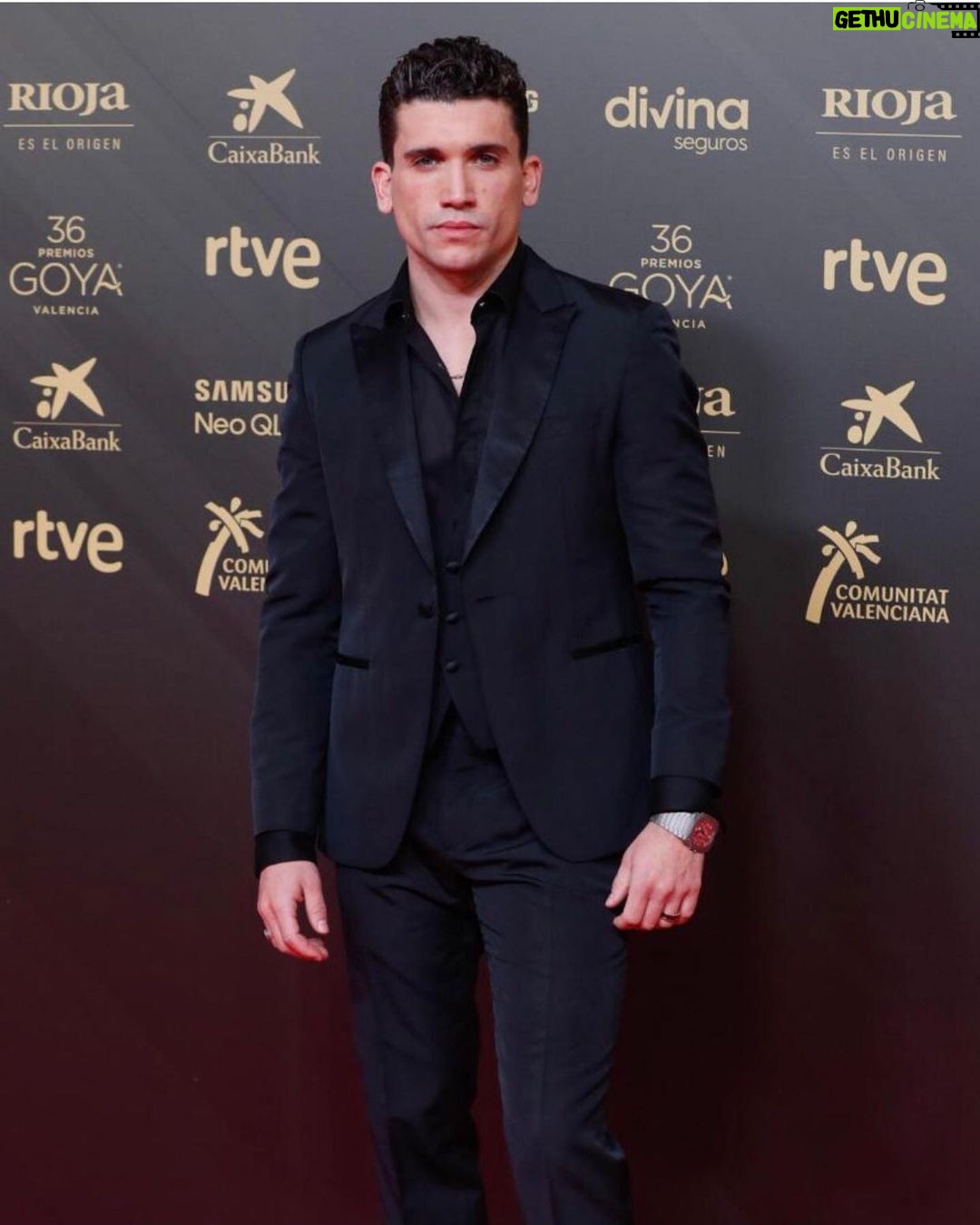 Jaime Lorente - 327.1K Likes - Gracias @academiadecine por una noche preciosa
Viva el cine Español!
Gracias @boss por 🕴🕴🕴🕴
@bulgari #bulgariwatches
#ad