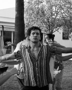 Jaime Lorente Instagram - Os dejo algunas fotos del rodaje de SRA SMIT

Que os está pareciendo ?
Si aún no lo has visto, tienes el link en mi BIO

👀👀👀
